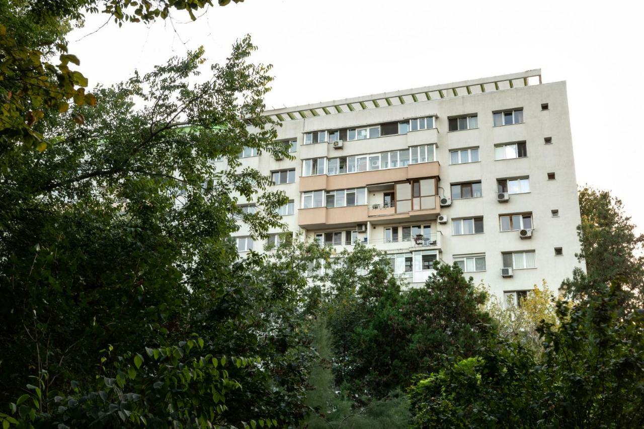 Qult - Up In The Sky Apartment Bucharest Exterior photo